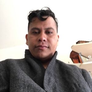 Meet your Posher, Cesar